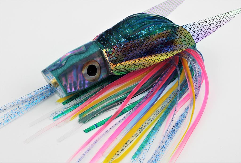 9" Vixen 'Flying Fish' with Teal Rippled Awabi Shell - New Skirts!
